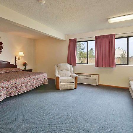 Super 8 Winterset Hotel ห้อง รูปภาพ